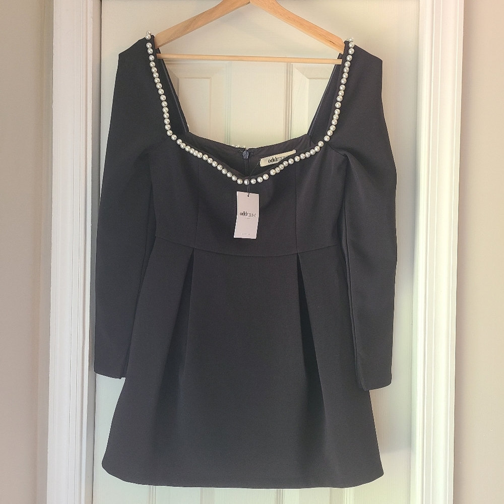 Odd Muse London | The Ultimate Muse Pearl Dress | Black